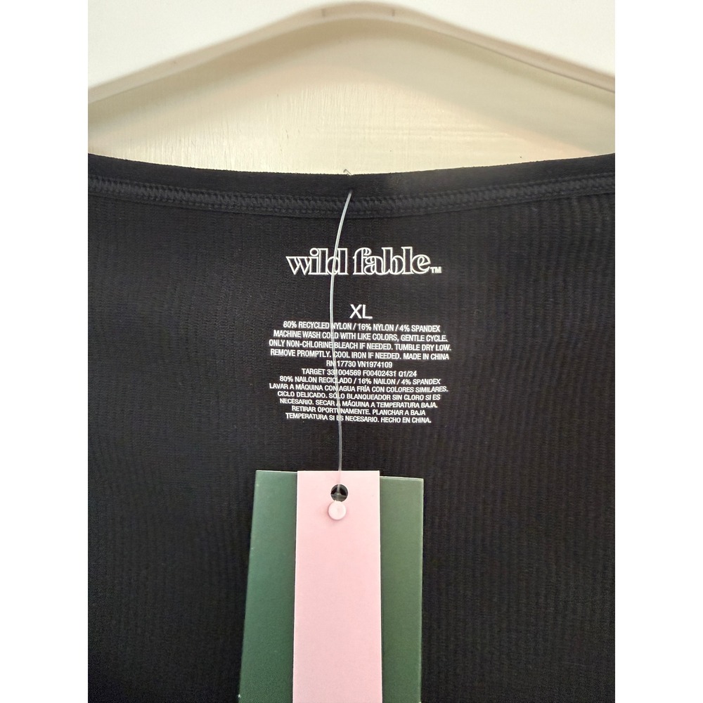 Wild Fable Womens XL Black Seamless Ribbed Square Neck Crop Top NWT - Picture 2 of 7